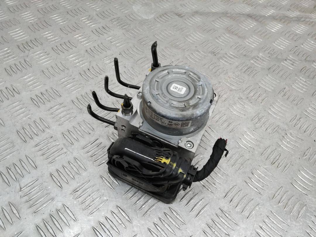 блок ABS Renault Lodgy 2014, 476608796R - фото №1