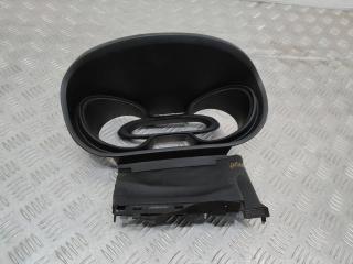 рамка панели приборов Renault Trafic 3 поколение 2015, 681017678R