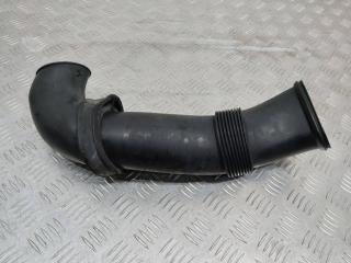 патрубок воздушного фильтра Volkswagen Touareg 1 поколение 2005, 7L6129609