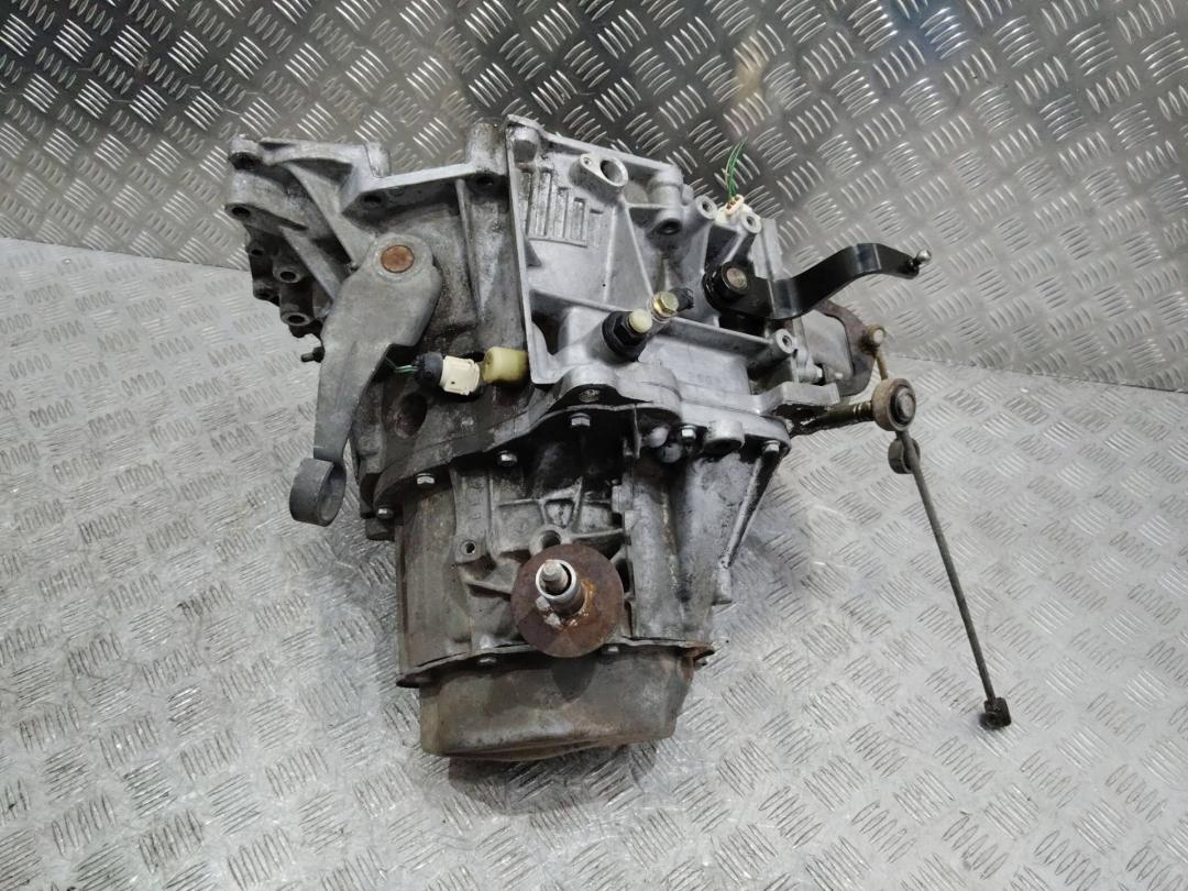 КПП механическая (МКПП) Peugeot Partner 1 поколение (M49) 1999, 1.9 л., WJZ (DW8), дизель, МКПП, 20TA75 - фото №1