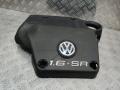 декоративная крышка двигателя Volkswagen Golf 4 поколение 1998, 1.6 л., AKL, бензин, МКПП, 06A103925 - фото №2