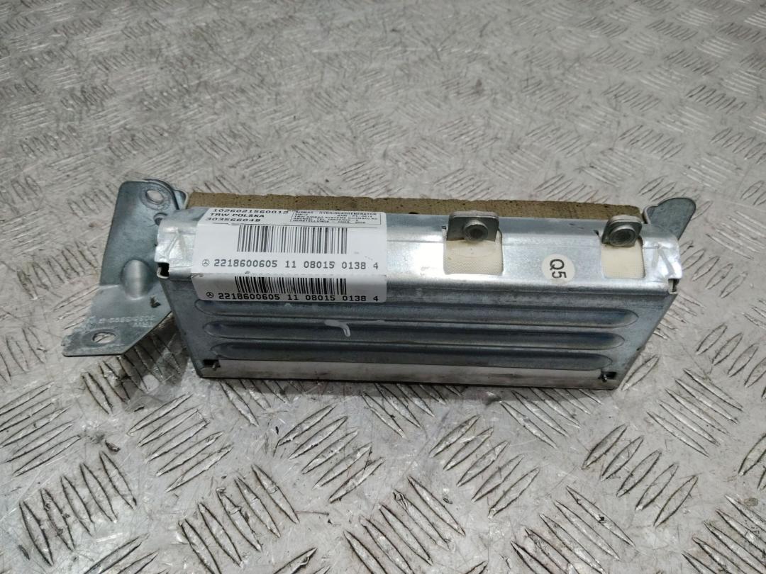 подушка безопасности сиденья Mercedes-Benz S-Класс W221 2008, 2218600605 - фото №1