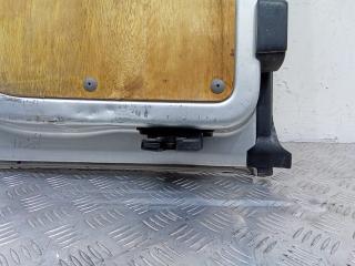 замок двери Volkswagen Caddy 3 поколение 2008