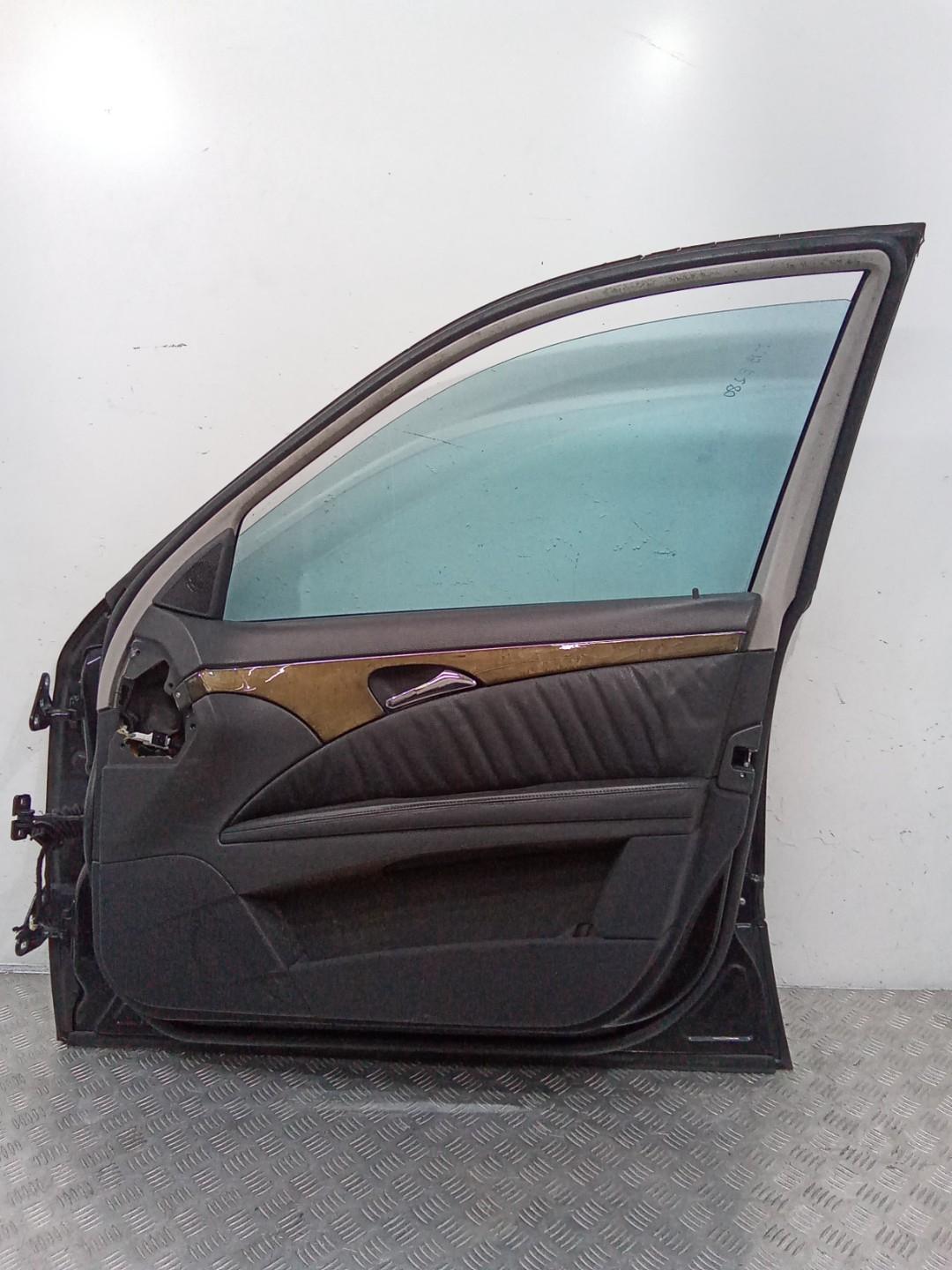 моторчик стеклоподъемника передний правый Mercedes-Benz E-Класс W211/S211 2004, седан - фото №1