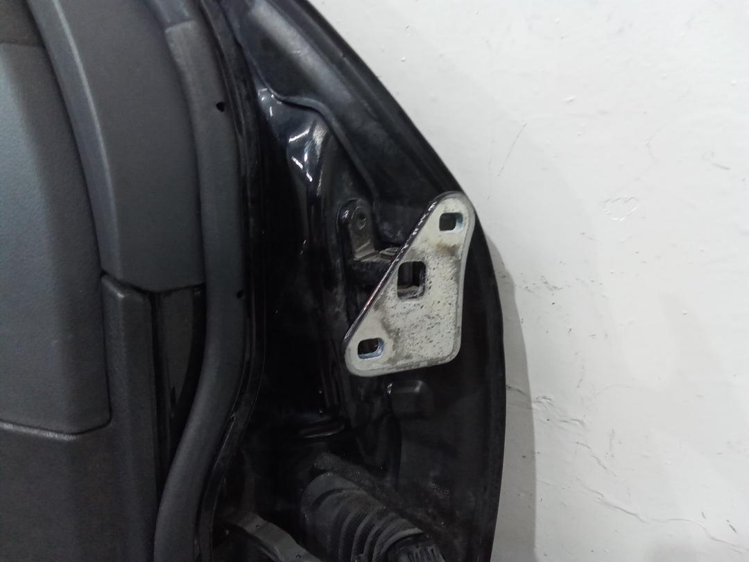 петля двери Mercedes-Benz E-Класс W211/S211 2004, седан - фото №1