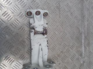 петля двери Ford Transit 7 поколение 2012