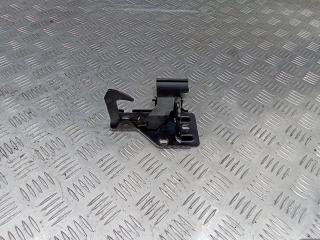 замок капота Volkswagen Touareg 1 поколение 2004, 6Q0823480