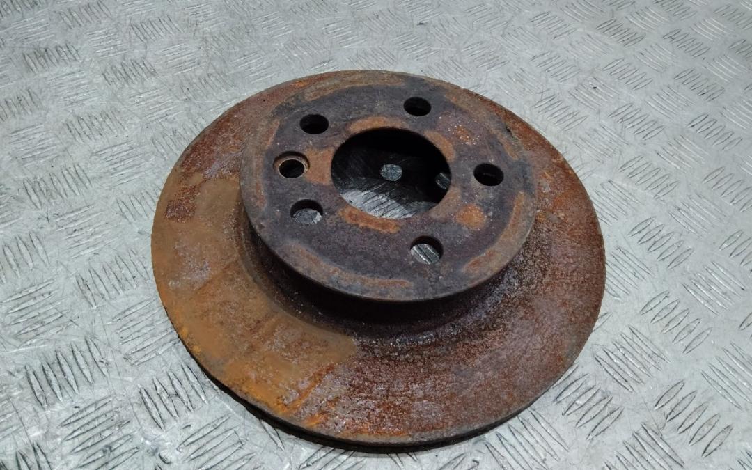 диск тормозной передний Volkswagen Transporter T4 1993 - фото №1