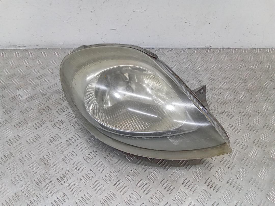 фара правая Renault Trafic 2 поколение 2004, 7700311374 - фото №1