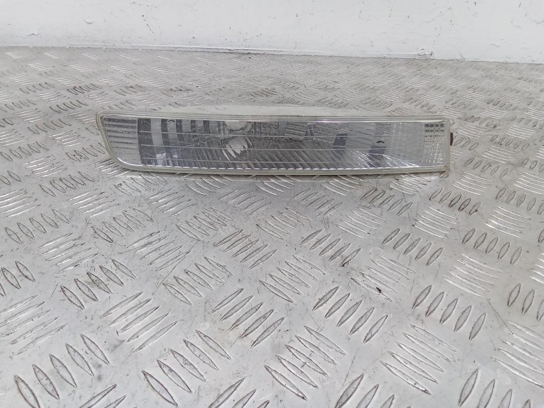 поворотник правый Opel Vivaro A 2003, 084421601R - фото №1