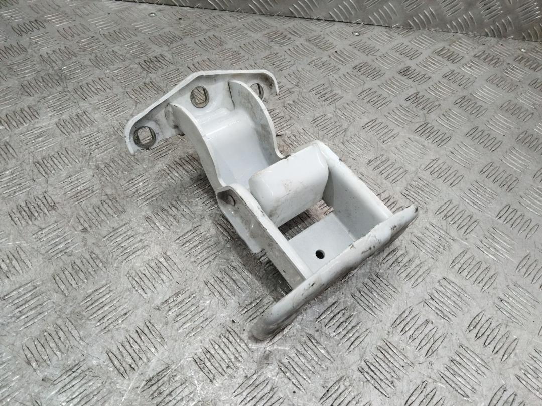 петля двери Renault Trafic 3 поколение 2015, 844009592R - фото №1