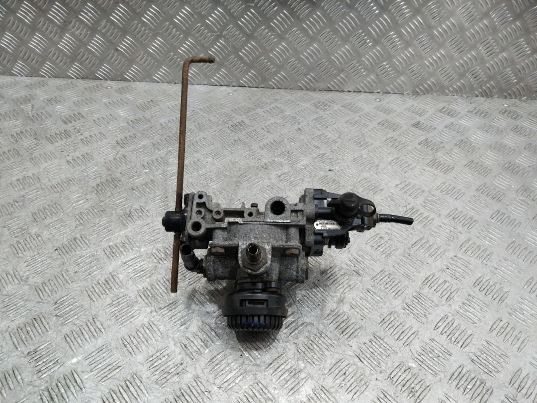 распределитель тормозных усилий Mercedes-Benz Atego 1 поколение 2009, 4757200050 - фото №1