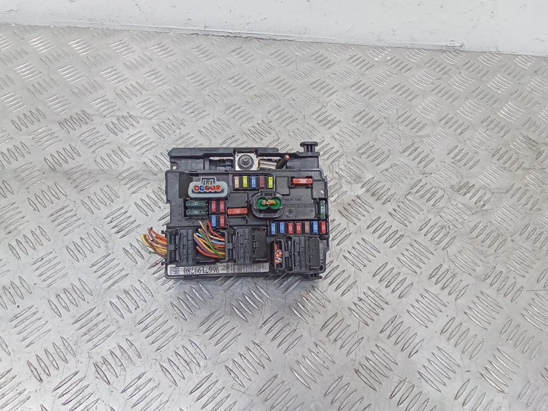 блок предохранителей Citroen C3 Picasso 1 поколение 2010, 9667199780, R09 - фото №1