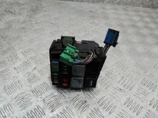 блок предохранителей Ford Mondeo 3 поколение [рестайлинг] 2004, 2.0 л., бензин, МКПП