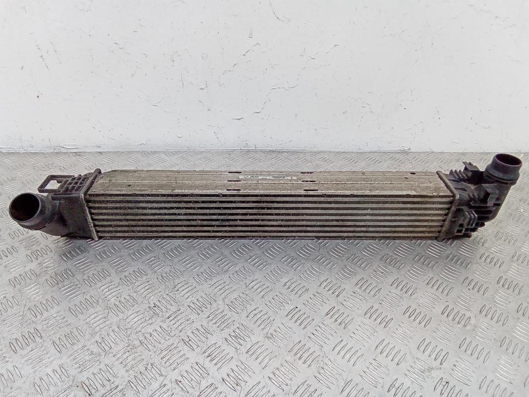 интеркулер Dacia Duster 1 поколение 2011, 1.5 л., дизель, 8200880552 - фото №1