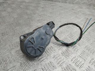 электроручник Peugeot 5008 2 поколение 2018, 21800522