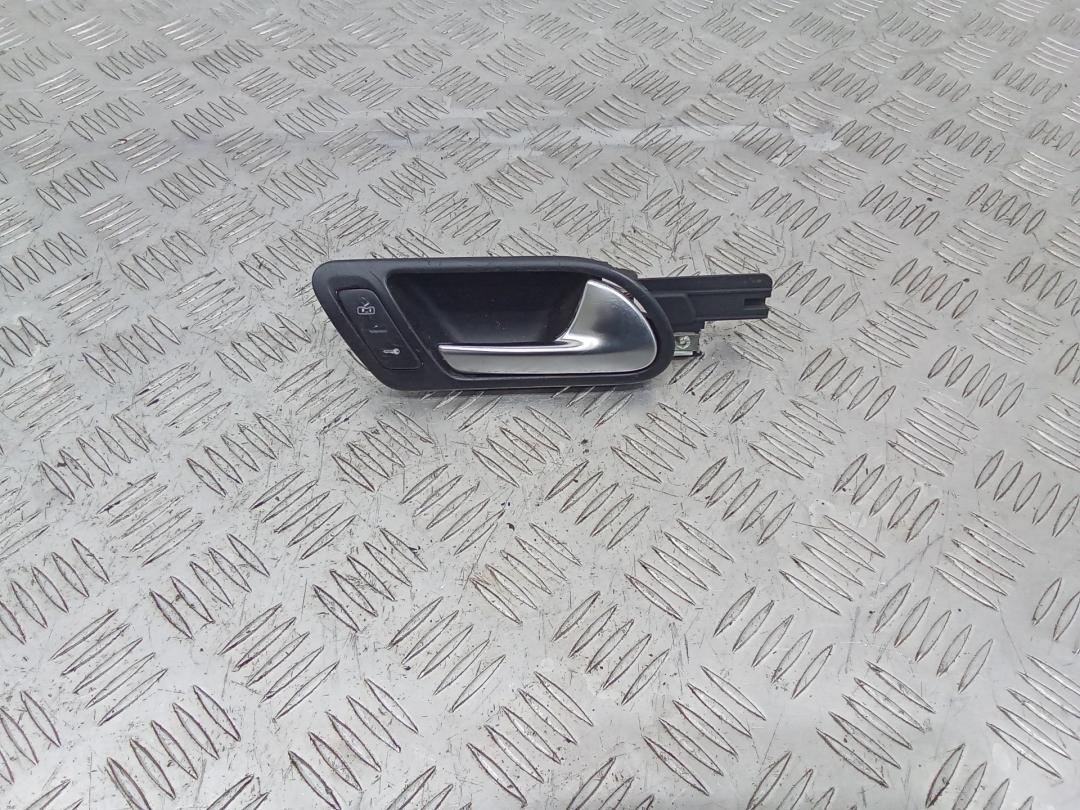 ручка внутренняя Volkswagen Jetta 5 поколение 2005, 1K2837114 - фото №1