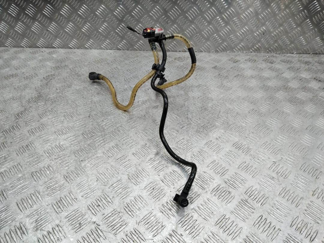 трубка топливная Renault Master 3 поколение 2013 - фото №1