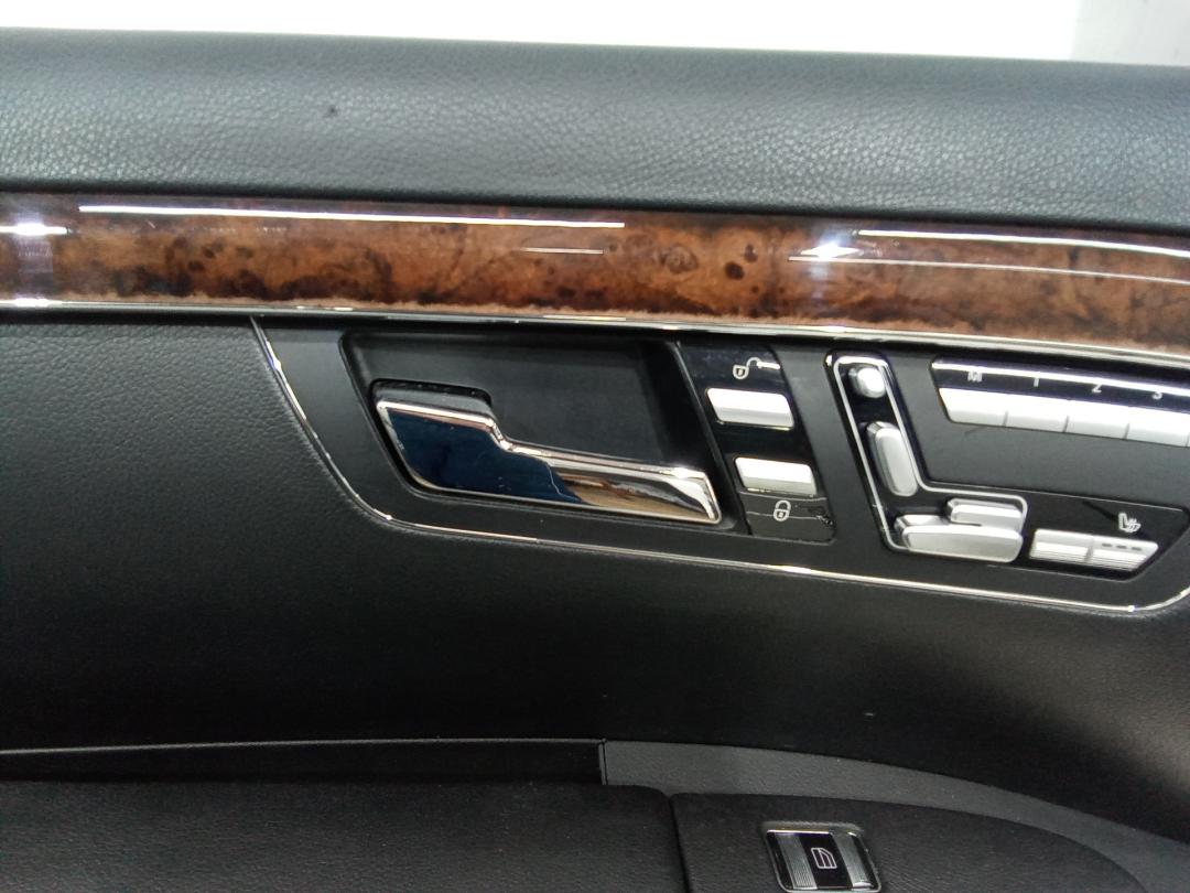 ручка внутренняя передняя левая Mercedes-Benz S-Класс W221 2007, седан - фото №1