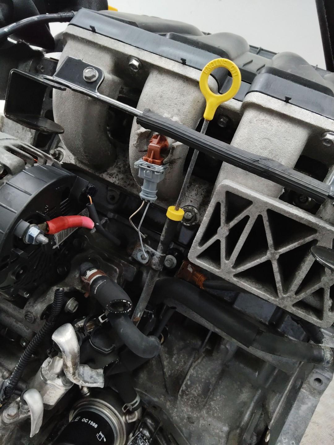 щуп двигателя Renault Grand Scenic 3 поколение 2009, 2.0 л., M4R F 711, бензин, АКПП - фото №1