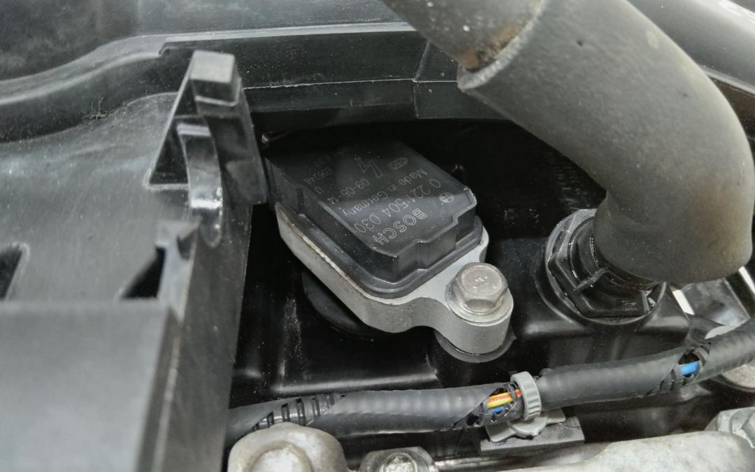 катушка зажигания Renault Grand Scenic 3 поколение 2009, 2.0 л., M4R F 711, бензин, АКПП, 0221504030 - фото №1