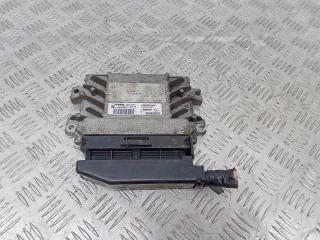 блок управления двигателем Renault Scenic 2 поколение 2003, 8200272464