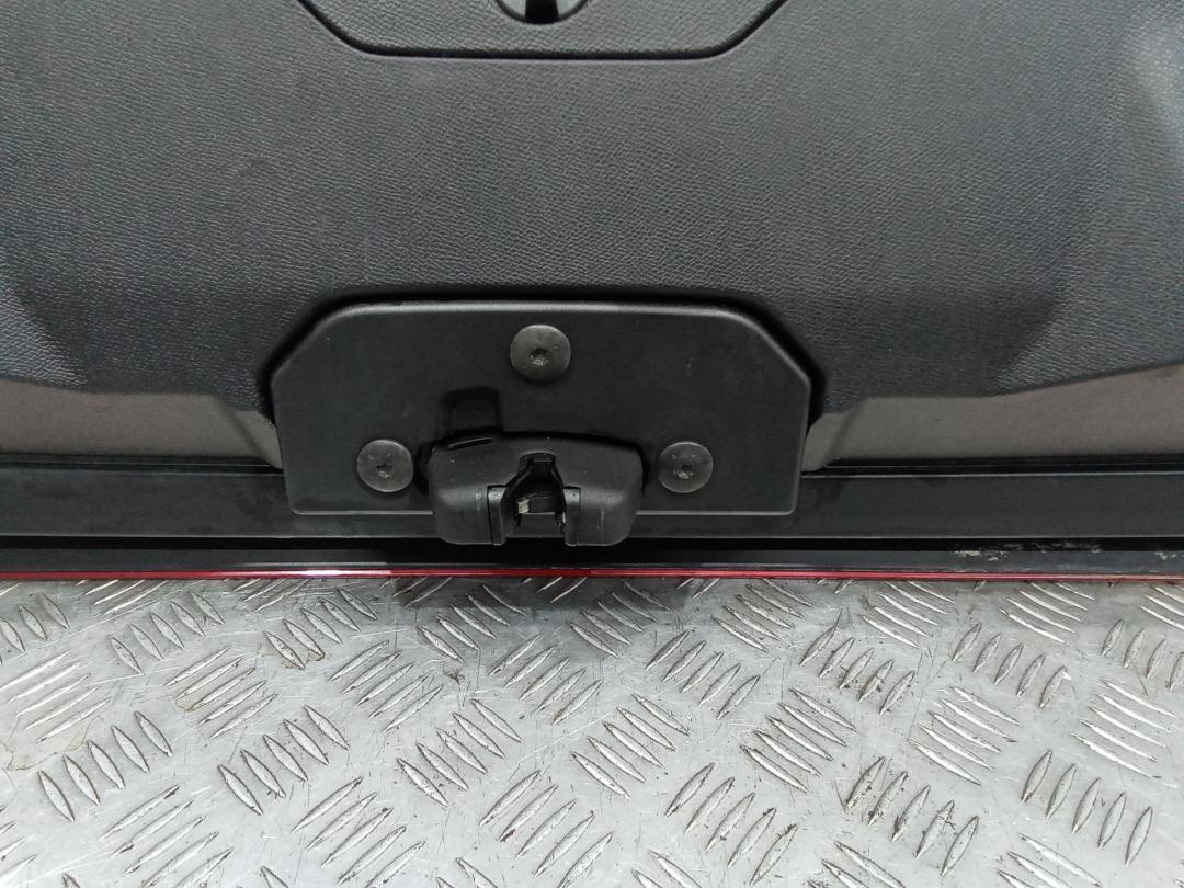 замок багажника Peugeot 3008 2 поколение 2018 - фото №1