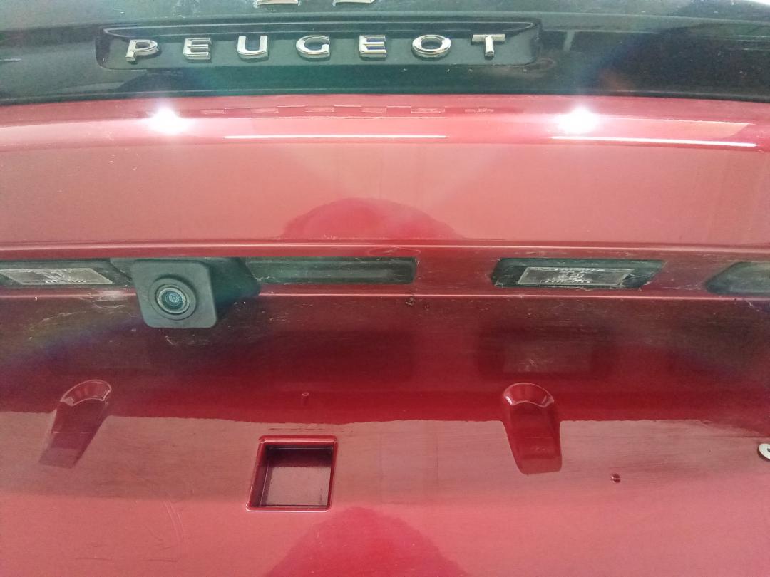 ручка крышки багажника Peugeot 3008 2 поколение 2018 - фото №1