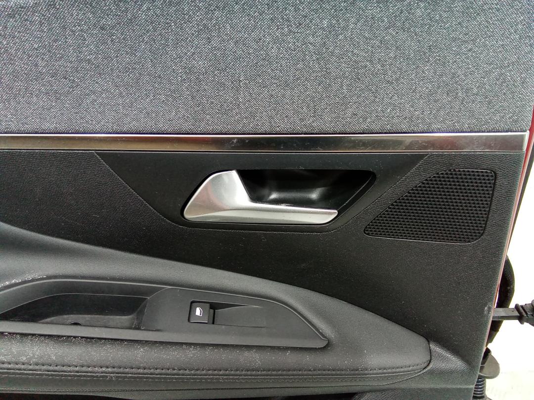 ручка внутренняя задняя левая Peugeot 3008 2 поколение 2018 - фото №1