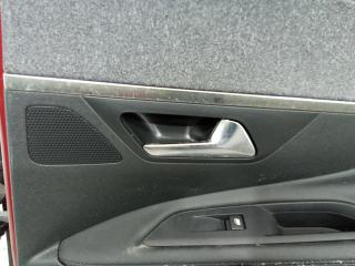 ручка внутренняя задняя правая Peugeot 3008 2 поколение 2018