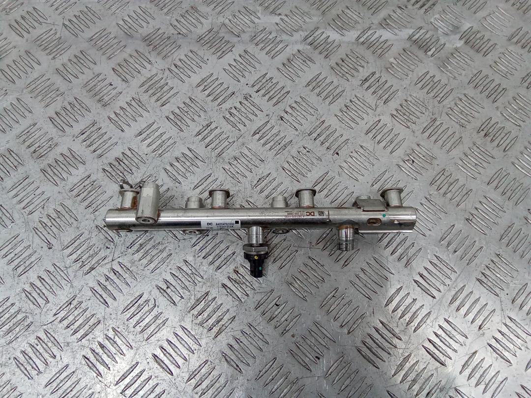 топливная рампа Renault Captur 2 поколение 2022, 175200298R, A2820701100 - фото №1