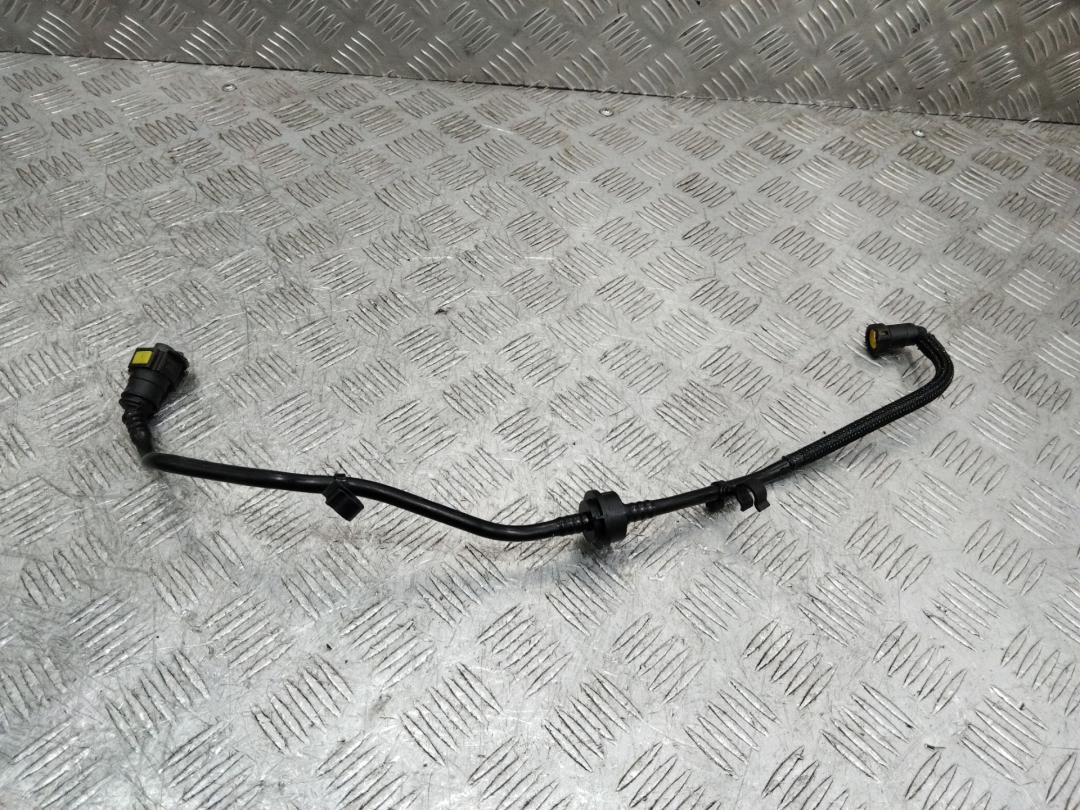 трубка топливная Renault Arkana 1 поколение 2022, 1.3 л., бензин, МКПП - фото №1