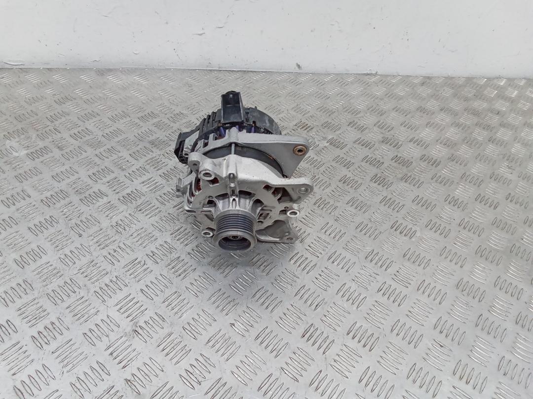 генератор Renault Captur 2 поколение 2022, 1.3 л., бензин, 2740571A, 2310A1749R - фото №1