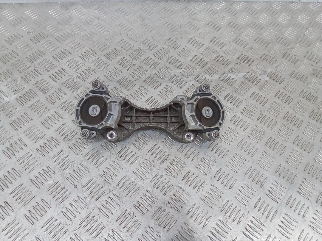 подушка крепления КПП Mercedes-Benz GLC Coupe C253 2017, A2132400300 - фото №1