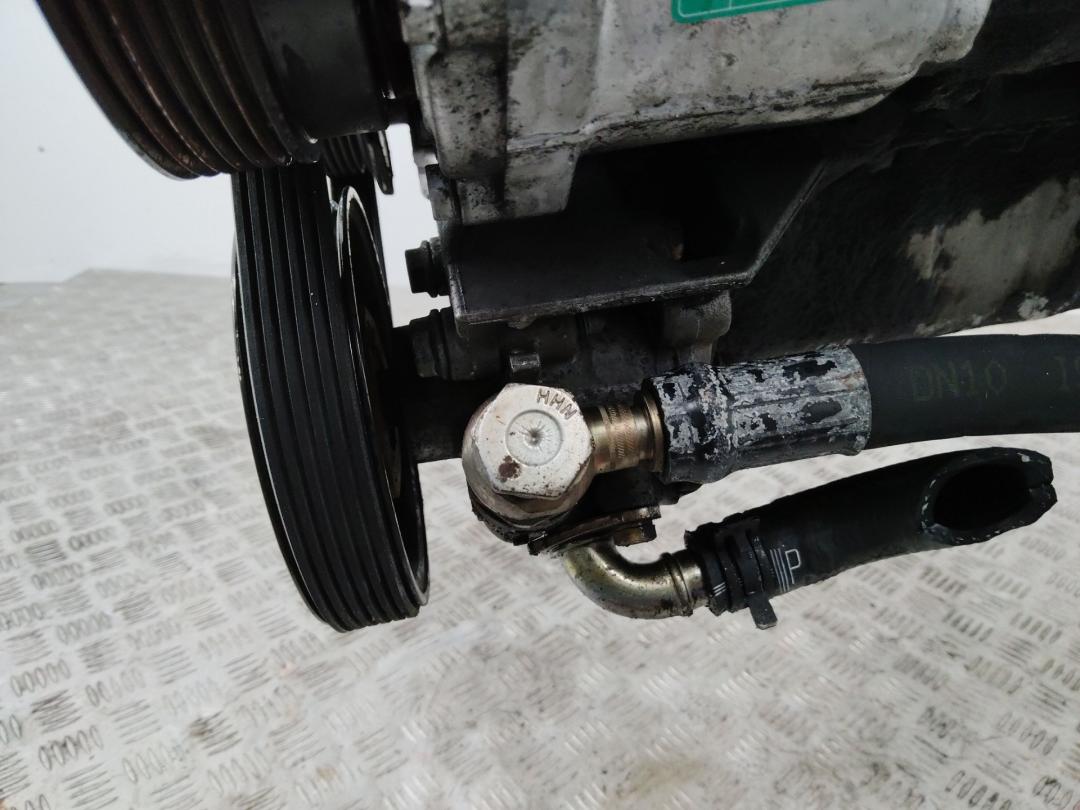 насос гидроусилителя руля Volkswagen Golf 4 поколение 2000, 1.9 л., дизель, МКПП - фото №1