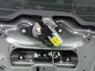 моторчик заднего стеклоочистителя (дворника) Mercedes-Benz GL-Класс X166 2014