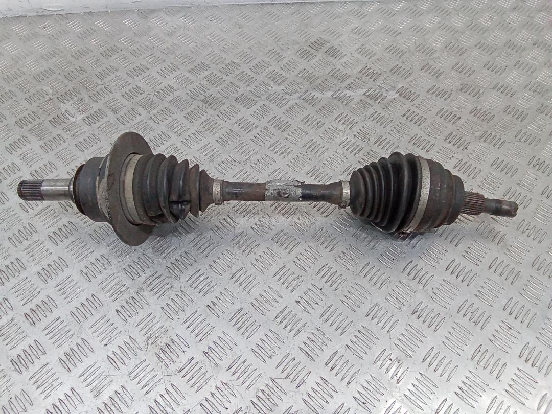 полуось передняя левая (приводной вал, ШРУС) Mercedes-Benz GL-Класс X166 2014, A1663301400 - фото №1
