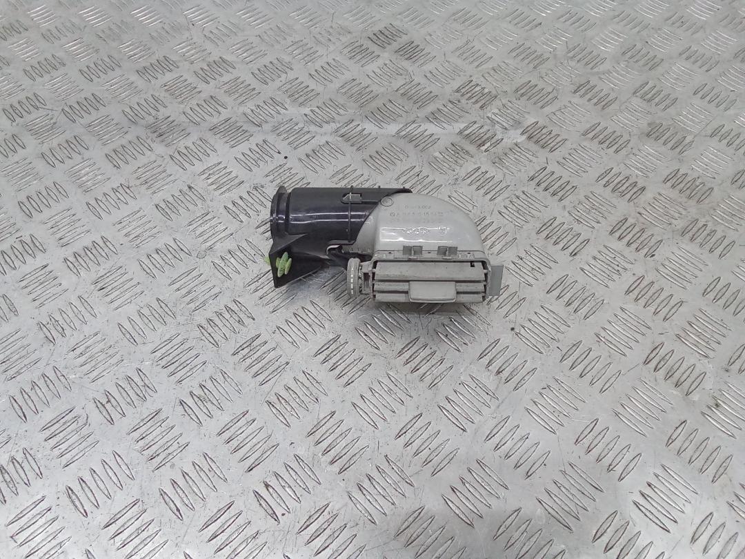 дефлектор обдува салона Mercedes-Benz GL-Класс X166 2014, A1668301554 - фото №1