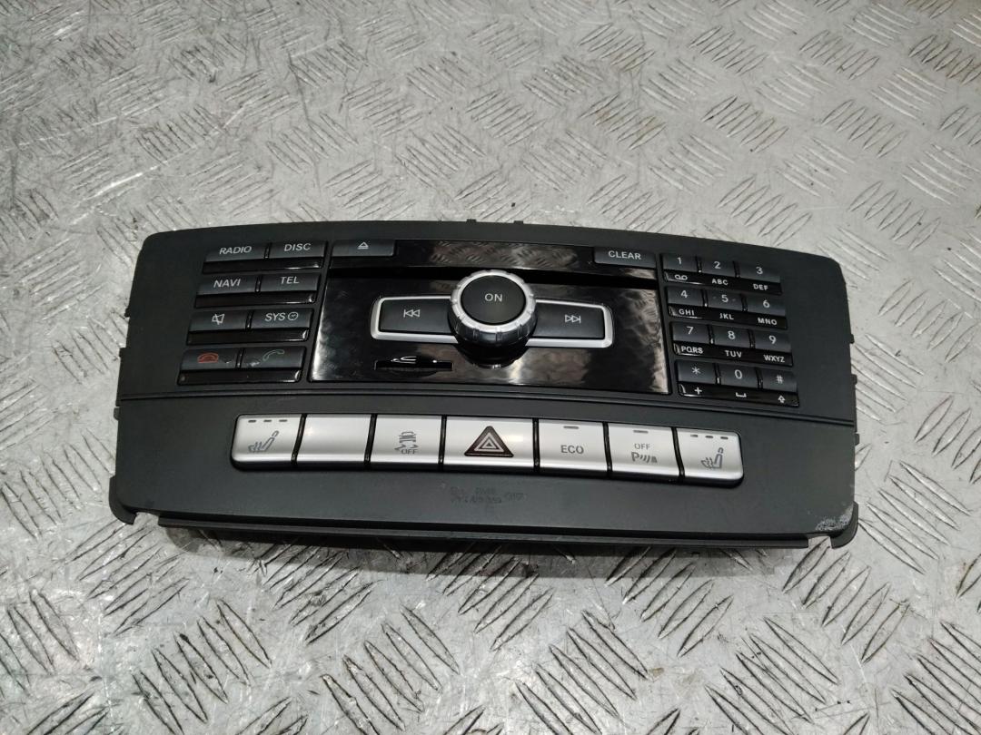 панель управления магнитолой Mercedes-Benz GL-Класс X166 2014, A1668702510 - фото №1