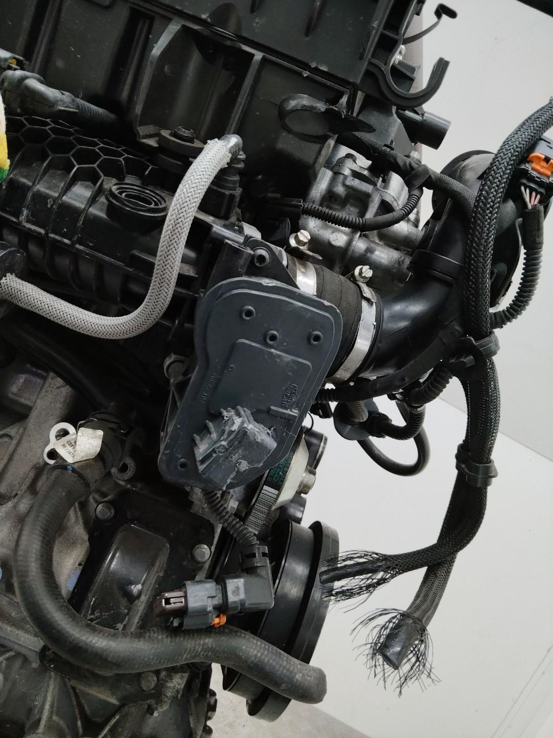 заслонка дроссельная Peugeot 208 2 поколение 2019, 1.2 л., бензин, МКПП, 9801942080 - фото №1