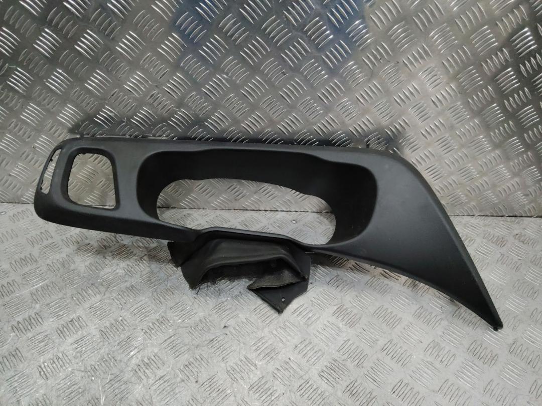 рамка панели приборов IVECO Daily 6 поколение 2022, 5802383302 - фото №1