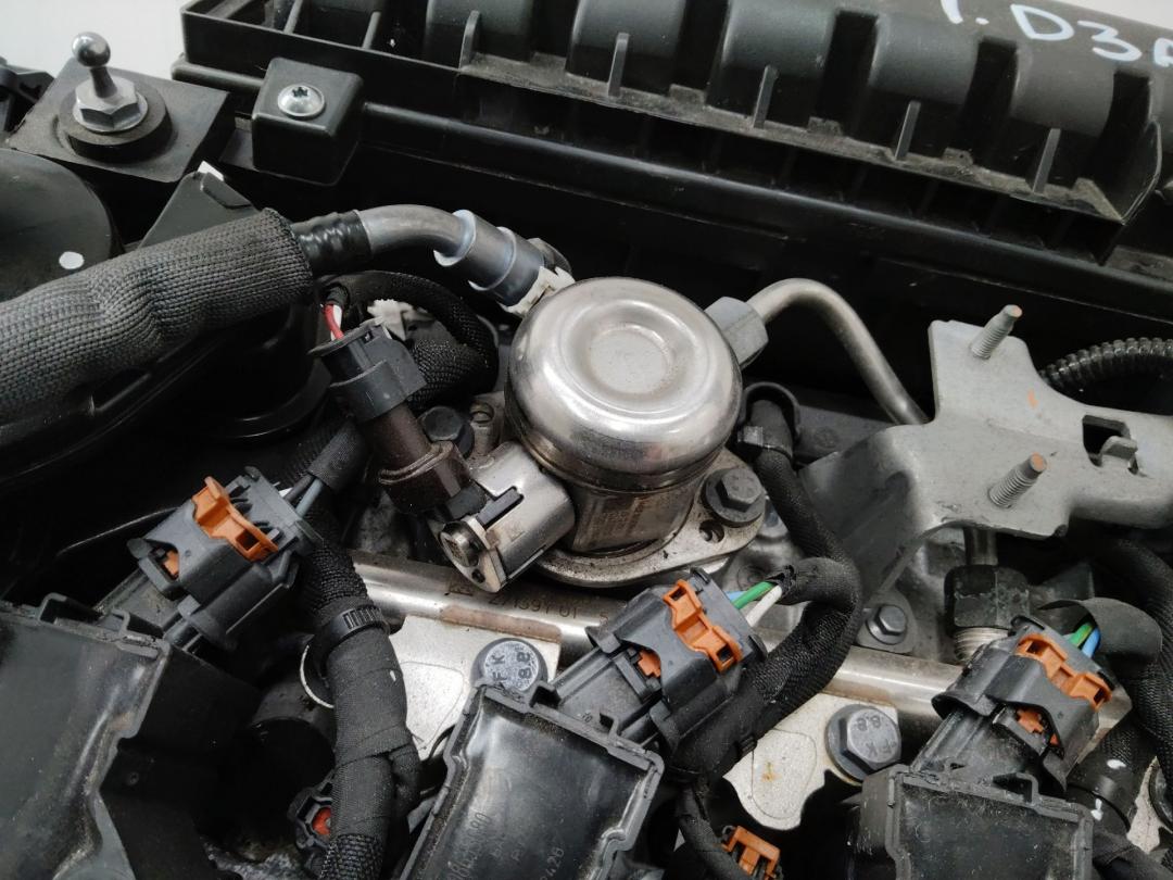 ТНВД Peugeot 208 2 поколение 2021, 1.2 л., бензин, МКПП, 9830305880 - фото №1