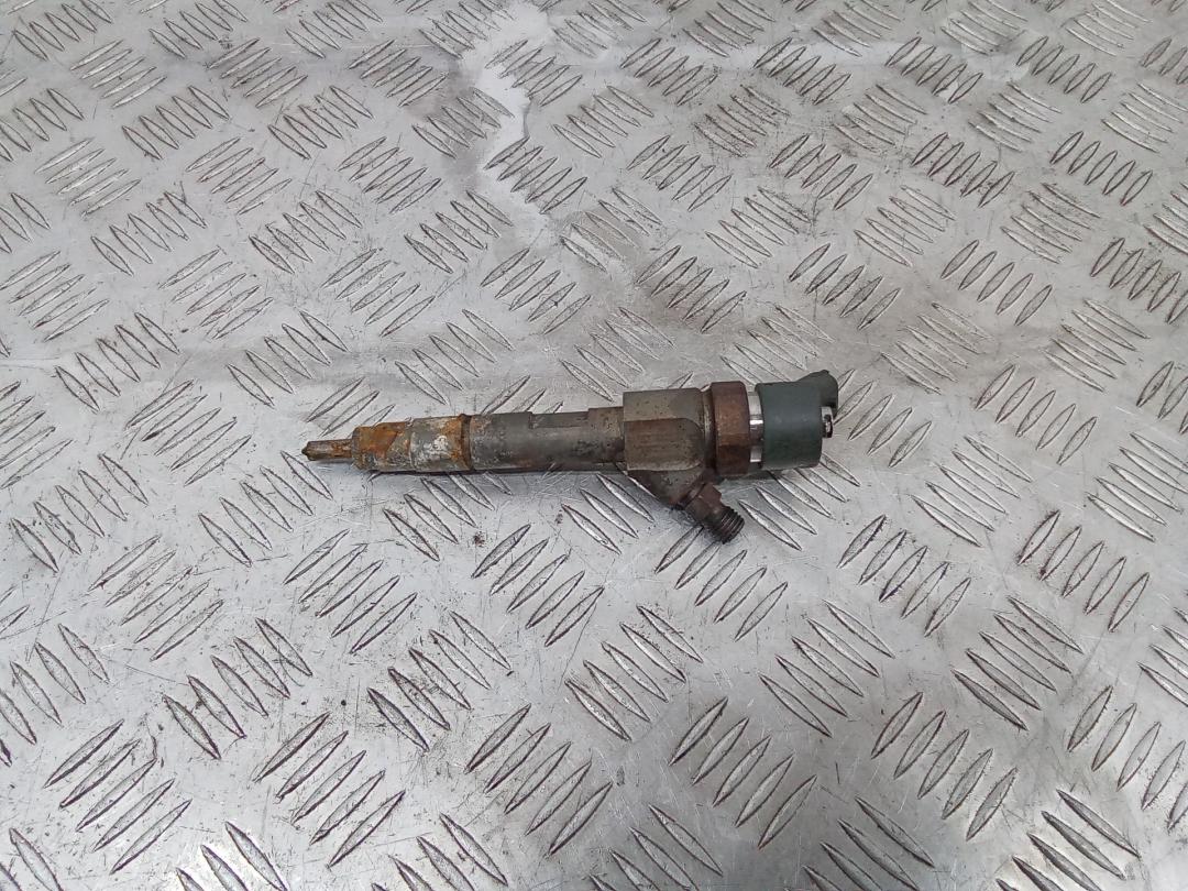 форсунка Peugeot 308 T7 2008, 1.6 л., дизель, МКПП, 0445110297 - фото №1