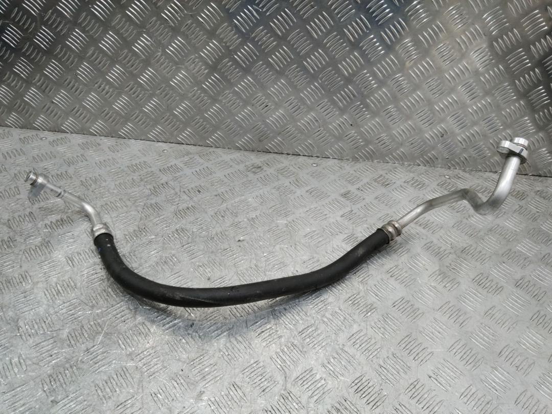 трубка кондиционера Renault Megane 4 поколение 2016, 924549656R - фото №1
