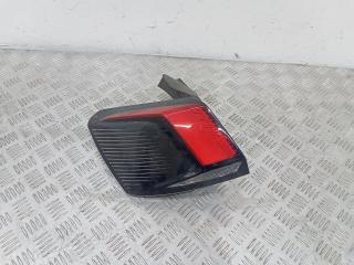 фонарь задний левый Peugeot 3008 2 поколение 2017, 9810477180