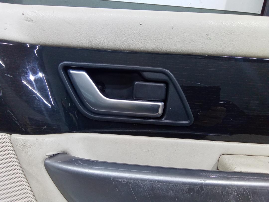 ручка внутренняя задняя правая Land Rover Range Rover Sport 1 поколение 2006 - фото №1