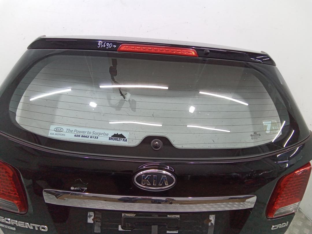 моторчик заднего стеклоочистителя (дворника) Kia Sorento 2 поколение 2009 - фото №1