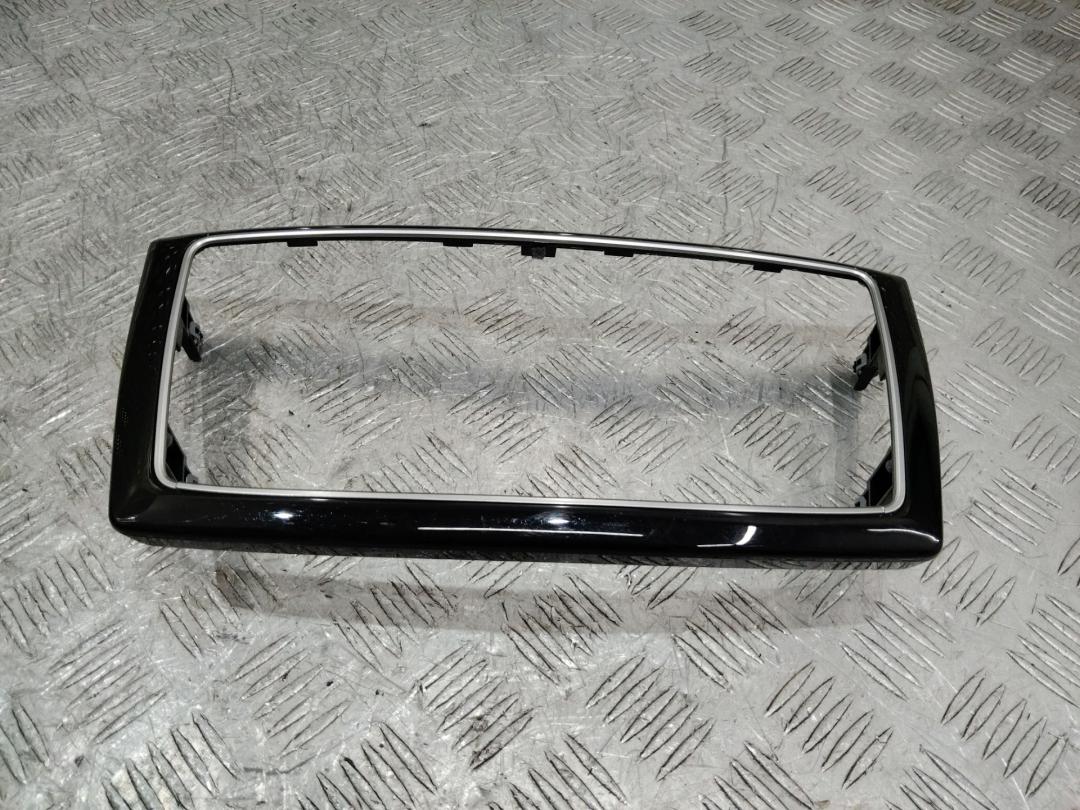 рамка под магнитолу Mercedes-Benz GLE V167 2018, A1666802417 - фото №1