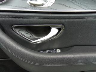 ручка внутренняя передняя правая Mercedes-Benz E-Класс W213/S213/C238/A238 2017