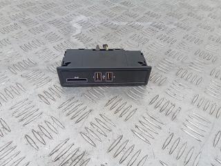 разъем AUX / USB Mercedes-Benz E-Класс W213/S213/C238/A238 2017, A2058200526